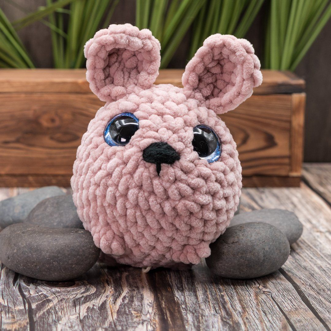 Loaflette Bunny plushie
