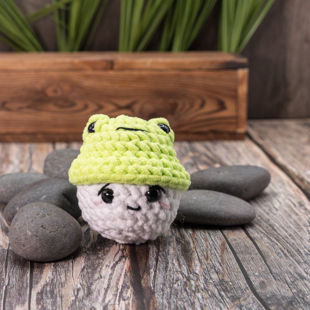 Mallow Pop plushie