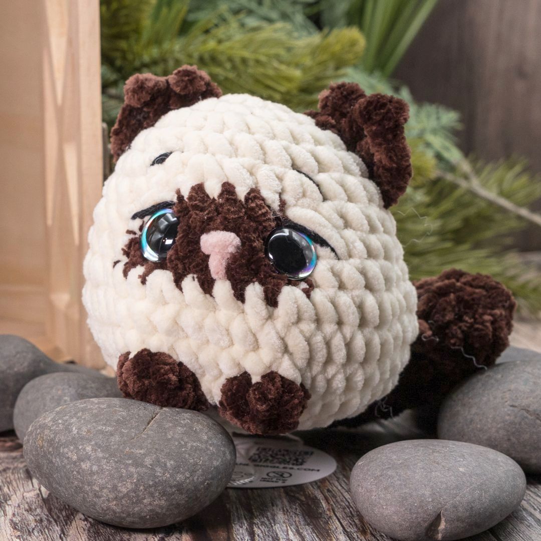 Siamese Snugglechonk plushie