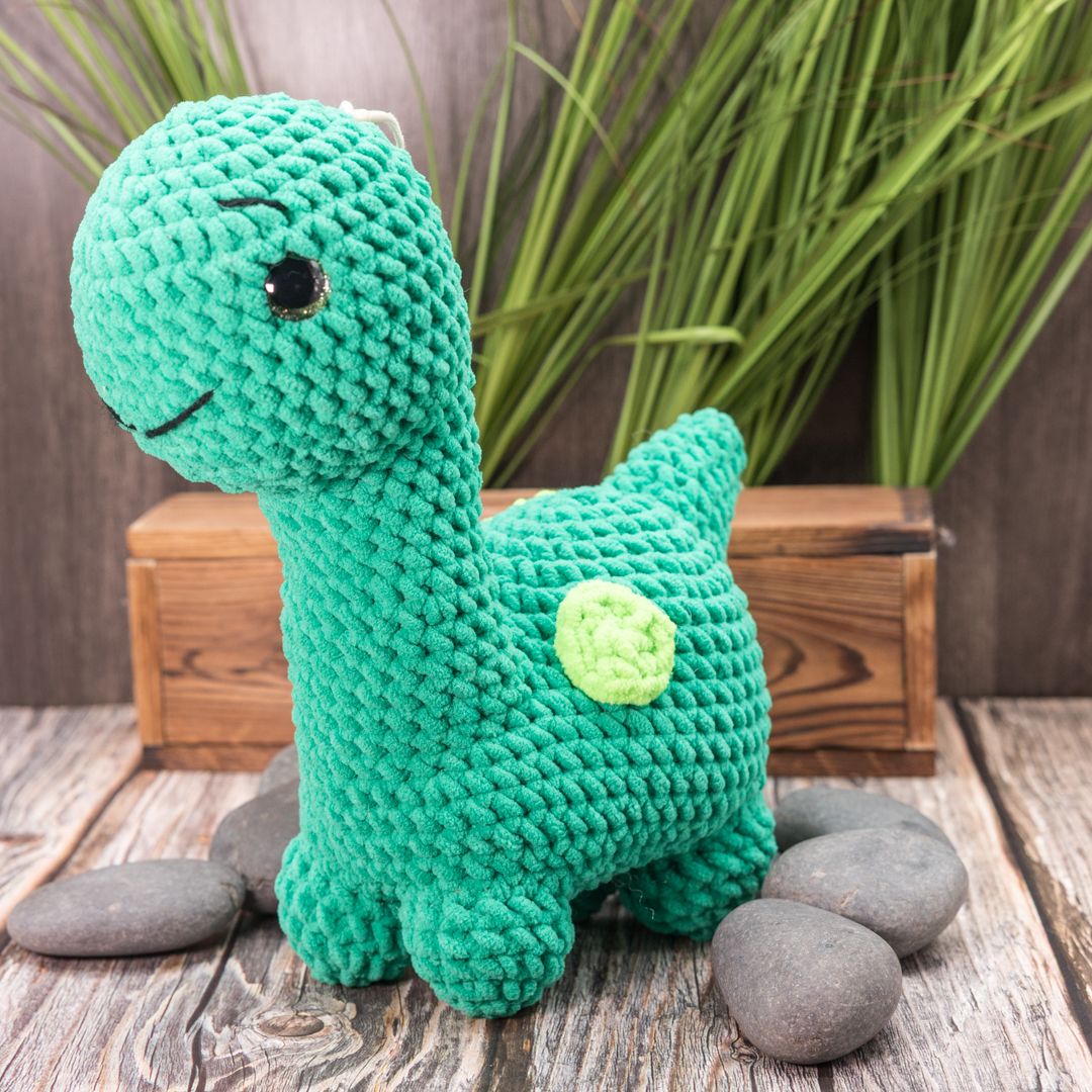 Sproutosaurus the Dino plushie